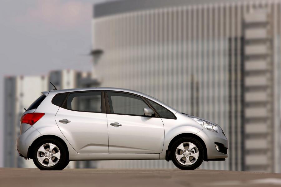  Kia Venga 2010 года  (фото 125 из 199)